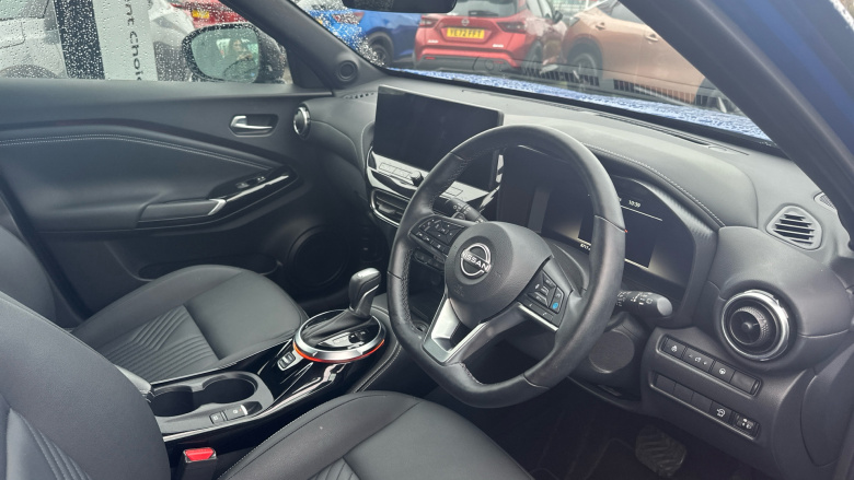 Nissan Juke 1.0 DiG-T Tekna 5dr DCT Petrol Hatchback